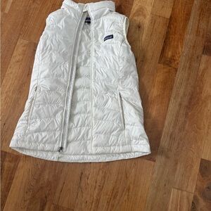 Patagonia White Puffer Vest
